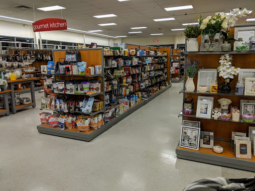 Department Store «T.J. Maxx», reviews and photos, 588 Francisco Blvd W, San Rafael, CA 94901, USA