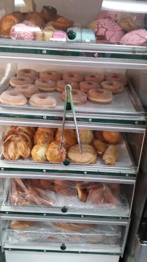 Grocery Store «Primos Mini Market», reviews and photos, 37 Strode Ave, Coatesville, PA 19320, USA