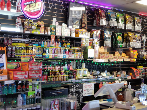 Tobacco Shop «Smoke & Vape», reviews and photos, 1185 Old Dixie Hwy A2, Vero Beach, FL 32960, USA