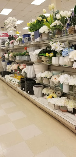 Department Store «HomeGoods», reviews and photos, 31145 Orchard Lake Rd, Farmington Hills, MI 48334, USA