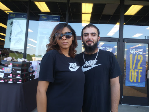 Hair Salon «Great Clips», reviews and photos, 1912 N Dixie Hwy, Elizabethtown, KY 42701, USA