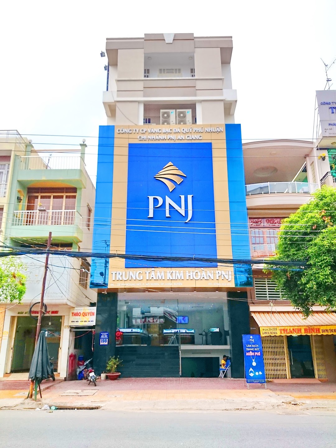 CỬA HÀNG TRANG SỨC PNJ MỸ XUYÊN