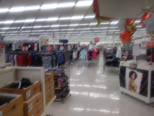 Discount Store «Kmart», reviews and photos, 2600 Willow Street Pike, Willow Street, PA 17584, USA