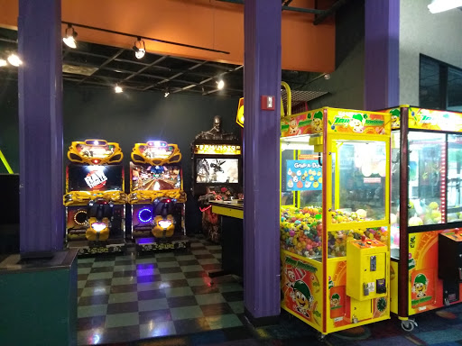 Bowling Alley «T-Bowl Lanes Inc», reviews and photos, 300 Preakness Shopping Center, Wayne, NJ 07470, USA