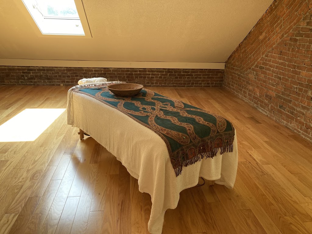 Becky Barrows Licensed Massage Therapist 01062