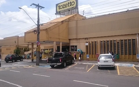 Supermarkets Tozetto Estrela image