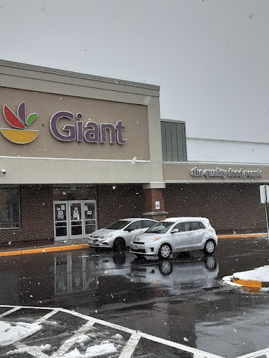 Grocery Store «Giant», reviews and photos, 13060 Middlebrook Road, Germantown, MD 20874, USA