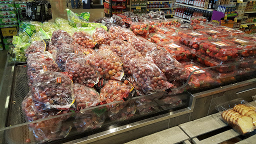 Grocery Store «Safeway», reviews and photos, 4831 Point Fosdick Dr NW, Gig Harbor, WA 98335, USA