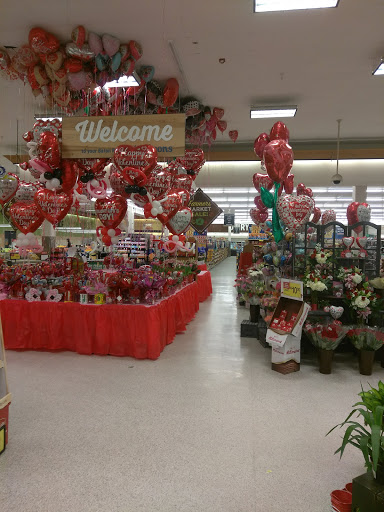 Grocery Store «Albertsons», reviews and photos, 4857 Government St, Baton Rouge, LA 70806, USA