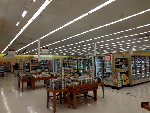 Grocery Store «Winn-Dixie», reviews and photos, 7024 Beracasa Way, Boca Raton, FL 33433, USA