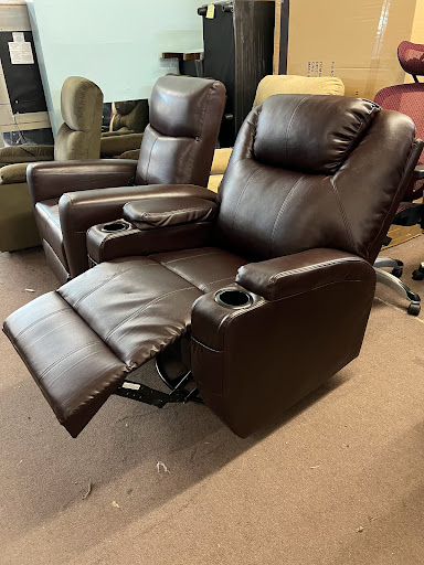 Furniture Store «C W Furnishings Inc», reviews and photos, 501 W St, Sacramento, CA 95818, USA