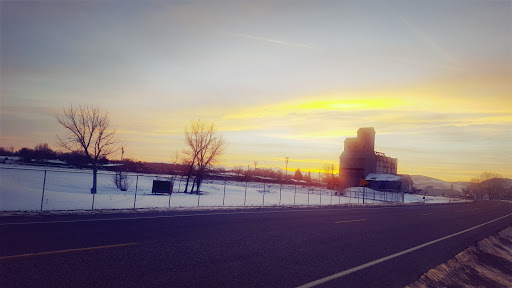 Golf Course «Headwaters Public Golf Course», reviews and photos, 225 N 7th Ave E, Three Forks, MT 59752, USA