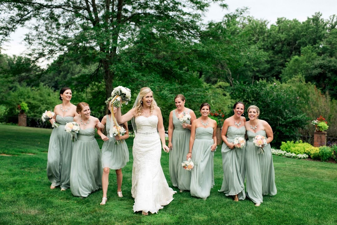 SOPHISTICATED FIT LLC