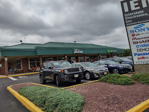 Shopping Mall «Airport Plaza Shopping Center», reviews and photos, 1390 NJ-36, Hazlet, NJ 07730, USA