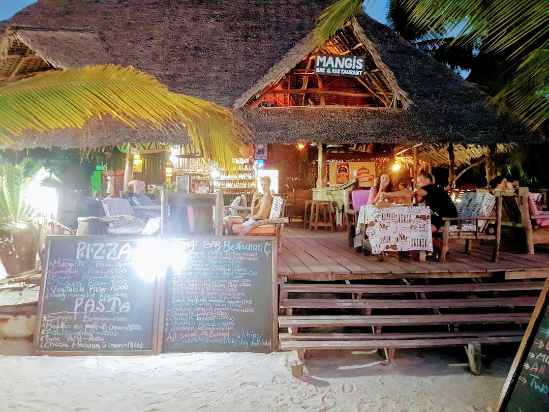 Mangis Beach Bar,Restaurant