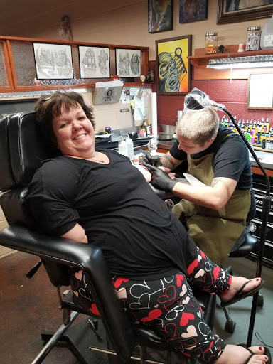 Tattoo Shop «Eternal Tattoos Inc», reviews and photos, 24834 Gratiot Ave, Eastpointe, MI 48021, USA