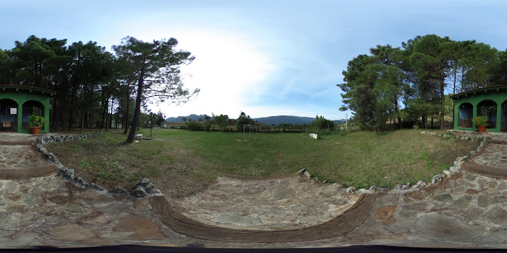 Street View et 360° hôtels Casas Rurales El Ojico 02459 Riópar