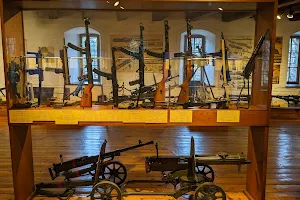 Muzeum Militariów image