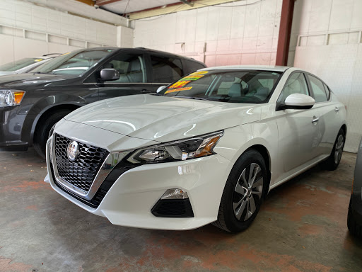 Car Dealer «First Class Auto Wholesale Inc», reviews and photos