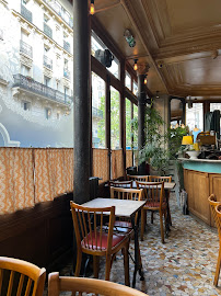 Atmosphère du Restaurant français Le Petit Pontoise à Paris - n°7