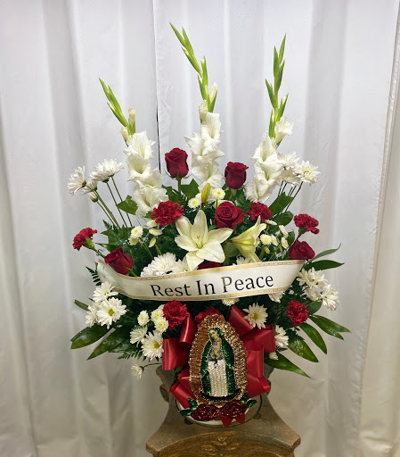 Florist «Roberts Flower Shop», reviews and photos, 423 Castroville Rd, San Antonio, TX 78207, USA