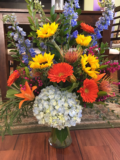 Florist «Blossom Boutique Florist», reviews and photos, 611 Pottstown Pike, Exton, PA 19341, USA