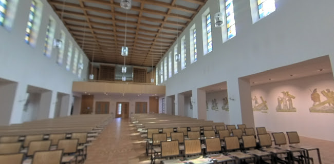 Rezensionen über Katholische Kirche St. Antonius Ibach in Schwyz - Kirche