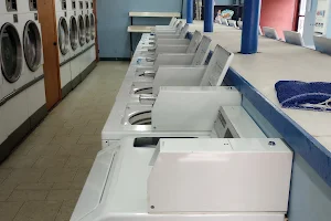 Spunky's Laundromat image