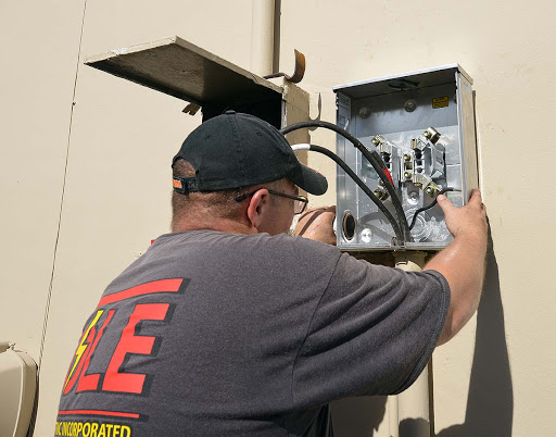 Electrician «Tole Electric Inc», reviews and photos, 1200 Stirling Rd # 3B, Dania Beach, FL 33004, USA