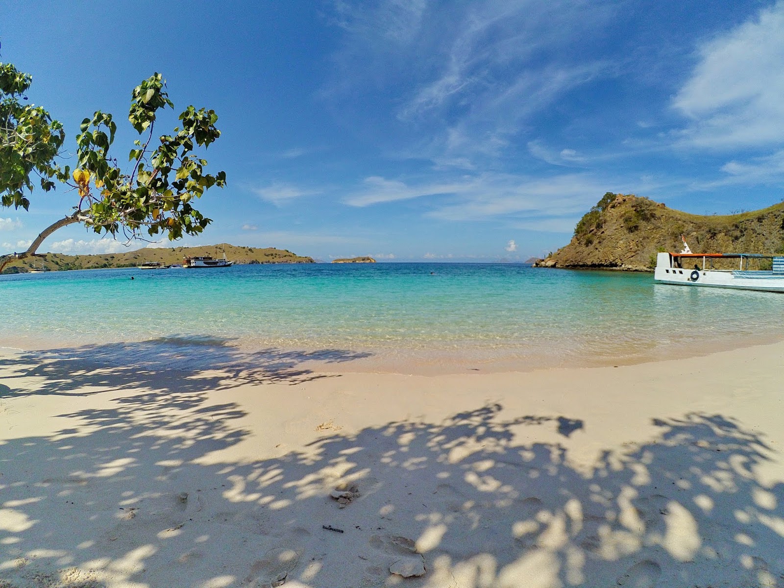 Pink Beach II Padar'in fotoğrafı geniş ile birlikte