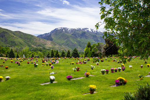 Cemetery «Lindquist Memorial Gardens of the Wasatch», reviews and photos, 1718 Combe Rd, Ogden, UT 84403, USA