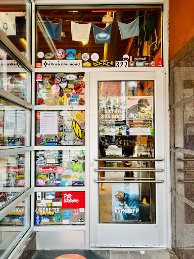 Outdoor Sports Store «Moosejaw», reviews and photos, 327 S Main St, Ann Arbor, MI 48104, USA