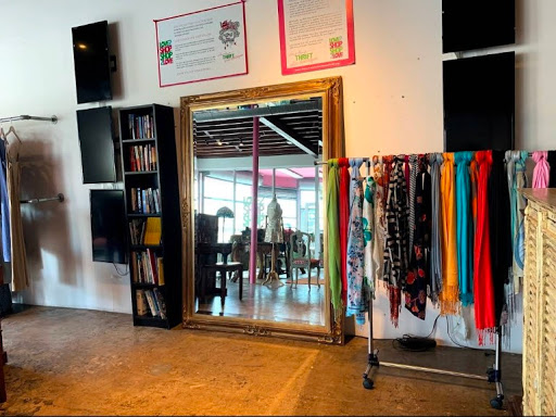 Thrift Store «Lotus House Thrift Chic Boutique», reviews and photos, 2040 NW 7th Ave, Miami, FL 33127, USA