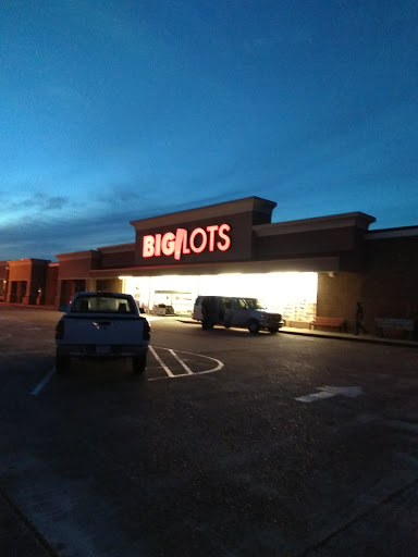 Discount Store «Big Lots», reviews and photos, 2260 MacArthur Dr, Orange, TX 77630, USA
