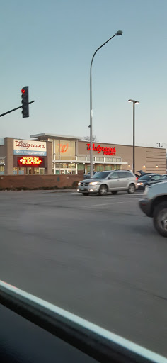 Drug Store «Walgreens», reviews and photos, 3959 95th St, Evergreen Park, IL 60805, USA