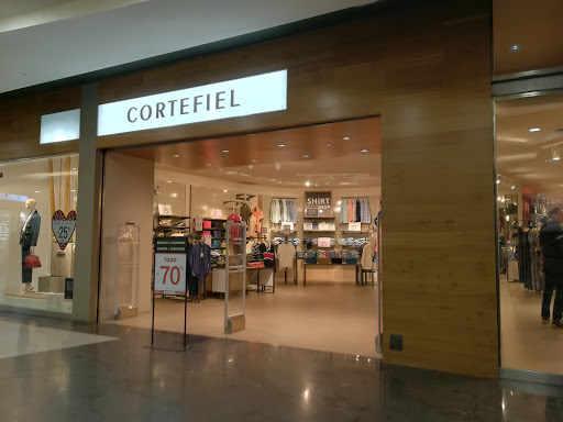 Cortefiel (C.          C.           Metromar)