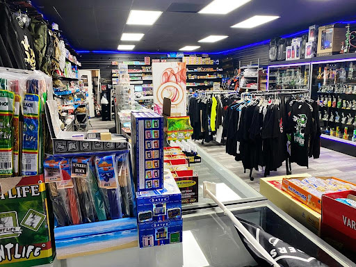 Clothing Store «Norcal Clothing and Smoke Shop», reviews and photos, 5802 Lindhurst Ave, Marysville, CA 95901, USA