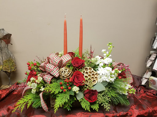 Florist «Country Village Florist and Gifts, Inc.», reviews and photos, 212 E Main St, East Islip, NY 11730, USA