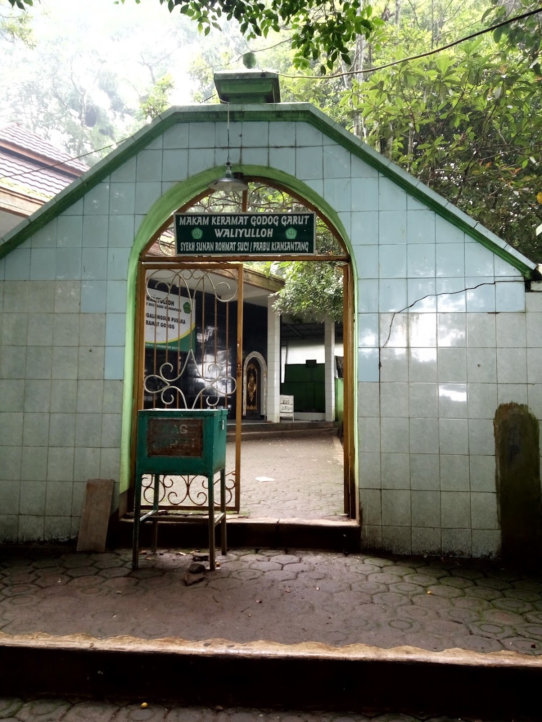 Makam Sunan Rohmat, Gunung Siang