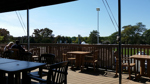 Golf Driving Range «Golf Center Des Plaines», reviews and photos, 353 N River Rd, Des Plaines, IL 60016, USA