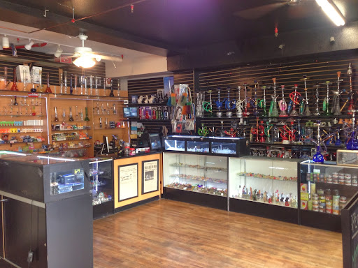 Tobacco Shop «Xhale smoke shop», reviews and photos, 635 C St, San Diego, CA 92101, USA