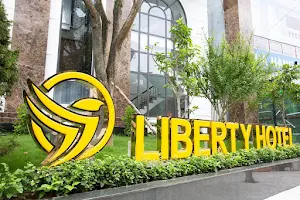 Khách Sạn Lào Cai Liberty Hotel & Events image