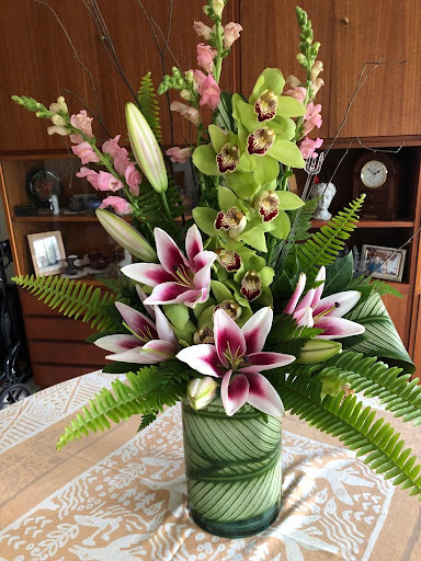 Florist «Radebaugh Florist and Greenhouses», reviews and photos, 120 Burke Ave, Towson, MD 21286, USA