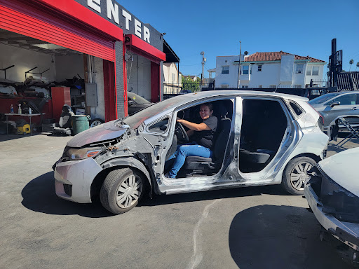 New Smile Auto Body image
