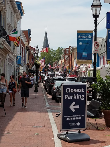 Clothing Store «Helly Hansen», reviews and photos, 132 Main St, Annapolis, MD 21401, USA