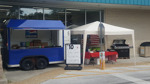 Grocery Store «Winn-Dixie», reviews and photos, 1122 N Main St, Bushnell, FL 33513, USA