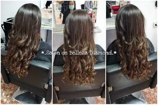 Salón de Beauty DIAMOND (Peluquería y Estética Unisex) en La Línea de La Concepción, Cádiz