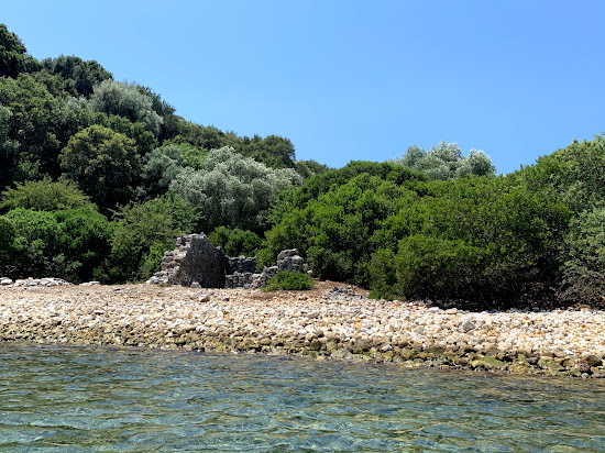 Piglet Bear Bay