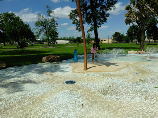 Community Center «Montie Beach Community Center», reviews and photos, 915 Northwood St, Houston, TX 77009, USA