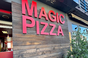 Magic Pizza